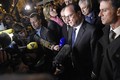 Vụ tấn công khủng bố tại Pháp: Tổng thống Hollande tới hiện trường 