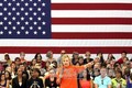 Uy tín bà Hillary Clinton giảm sút trước thềm bầu cử