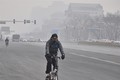 Trung Quốc nâng mức cảnh báo sương mù