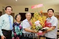 Lãnh đạo Thành phố Hồ Chí Minh thăm, chúc mừng các nhà giáo lão thành