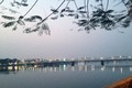 Đêm bên cầu Trường Tiền và dòng sông Hương thơ mộng