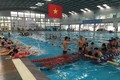 Dạy bơi cho trẻ em: Vẫn "đánh trống bỏ dùi"