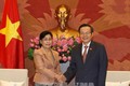 越南国会副主席冯国显会见老挝国家审计署审计长斯芬丹