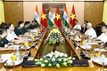 印度参谋长委员会主席苏尼尔•兰巴对越南进行正式友好访问