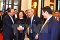 越南政府总理阮春福会见亚太地区部分投资者