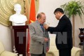 德国记者赫尔穆特·卡芬波格荣获越南友谊勋章
