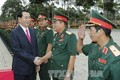 陈大光主席：越南英雄民族的英雄人民军部队