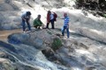 Đu dây vượt thác Hang Cọp ở Đà Lạt, hai du khách tử nạn