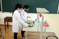 Hai học sinh nữ ở Tuyên Quang chế tạo thành công chế phẩm xử lý dư lượng thuốc bảo vệ thực vật trên cây chè