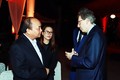 Thủ tướng Nguyễn Xuân Phúc gặp mặt các tỷ phú, doanh nhân quốc tế