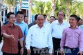 越南政府总理阮春福与富国岛投资商举行工作会谈