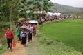  Rộn rã Tết té nước của dân tộc Lào ở Điện Biên 