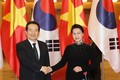越南国会主席阮氏金银同韩国国会议长丁世均举行会谈