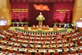 越共第十二届五中全会落幕 颁发三项经济决议