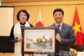 越南国家副主席邓氏玉盛开始对日本进行工作访问