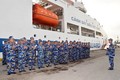 越南海警8004号船访问中国