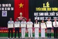 越南富安省300逾名优秀学生获得表彰