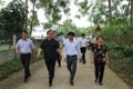 Bí thư Thành ủy Hà Nội Hoàng Trung Hải thăm một số mô hình sản xuất nông nghiệp ở Ba Vì