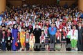 越南国会主席阮氏金银会见全国各地200名青少儿童模范代表