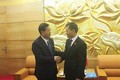 越南友好组织联合会领导会见老挝和平与团结委员会主席