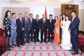 政府总理阮春福会见旅居欧洲越南人协会联合会代表