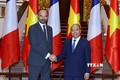 越南政府总理阮春福与法国总理爱德华·菲利普举行会谈