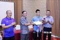 2018年铃木杯东南亚足球锦标赛：越南驻老挝大使给越南球队打气助威