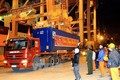 2018年春节期间海防港迎来多艘集装箱船进港装卸货