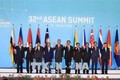 越南政府总理阮春福出席第32届东盟峰会