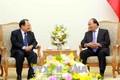 政府总理阮春福会见老挝能源与矿产部长坎马尼