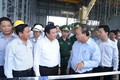 阮春福总理率团视察河静省永昂经济区的台塑集团的环保工作