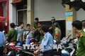 Kịp thời khống chế đối tượng gây náo loạn tại phòng giao dịch ngân hàng tại Thành phố Hồ Chí Minh