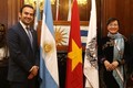 促进越南胡志明市与阿根廷布宜诺斯艾利斯市之间的友好关系