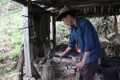 Người giữ lửa nghề rèn truyền thống ở Sìn Hồ