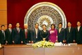 越南国会主席阮氏金银会见驻外大使和首席代表
