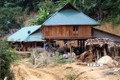 Thôn, bản miền núi huyện Quan Hóa gặp khó khi không có điện lưới quốc gia