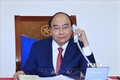阮春福总理与俄总理梅德韦杰夫通电话