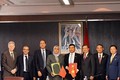 越南与摩洛哥签署多项合作文件 