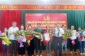 越南向76名老挝人颁发入籍证书