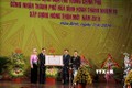 Phó Thủ tướng Vương Đình Huệ trao Quyết định công nhận thành phố Hòa Bình hoàn thành nhiệm vụ xây dựng nông thôn mới