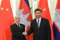 中国与柬埔寨和新加坡加强合作关系