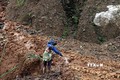 Hoạt động khai thác vàng "chui” trên núi Bò Tót (Bài 1)