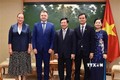 越南政府副总理范平明会见俄罗斯联邦青年事务署署长亚历山大·布加耶夫