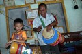 Cống hiến hết mình, truyền dạy nghệ thuật Khmer truyền thống cho thế hệ sau