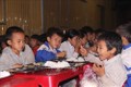Mô hình trường học bán trú giúp học sinh vùng cao huyện Kỳ Sơn yên tâm đến lớp