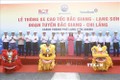 Phó Thủ tướng Chính phủ Trịnh Đình Dũng cắt băng thông xe cao tốc Bắc Giang - Lạng Sơn