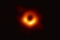 Giải Đột phá về vật lý căn bản thuộc về nhóm nhà khoa học phát hiện hố đen đầu tiên trên thế giới