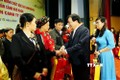 越南政府副总理郑廷勇赴各地开展春节前慰问活动