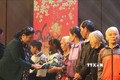 越南国会副主席丛氏放出席向困难群众“春节送温暖”活动