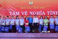 Thành phố Hồ Chí Minh tặng hơn 12.000 vé xe, vé tàu cho công nhân về quê đón tết Canh Tý 2020
